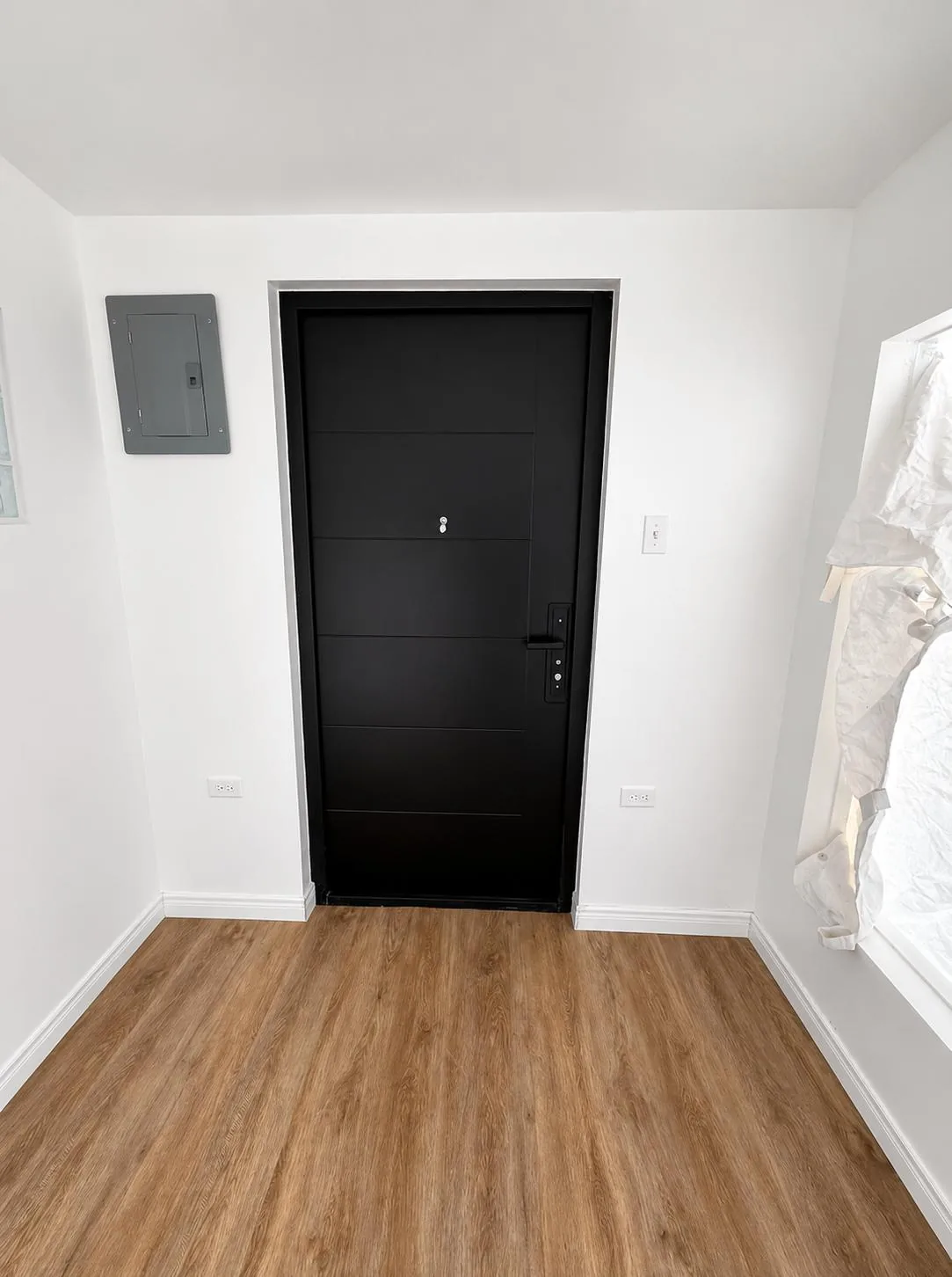 Finished container interior with polished floors